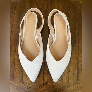 Express woman flats size 8